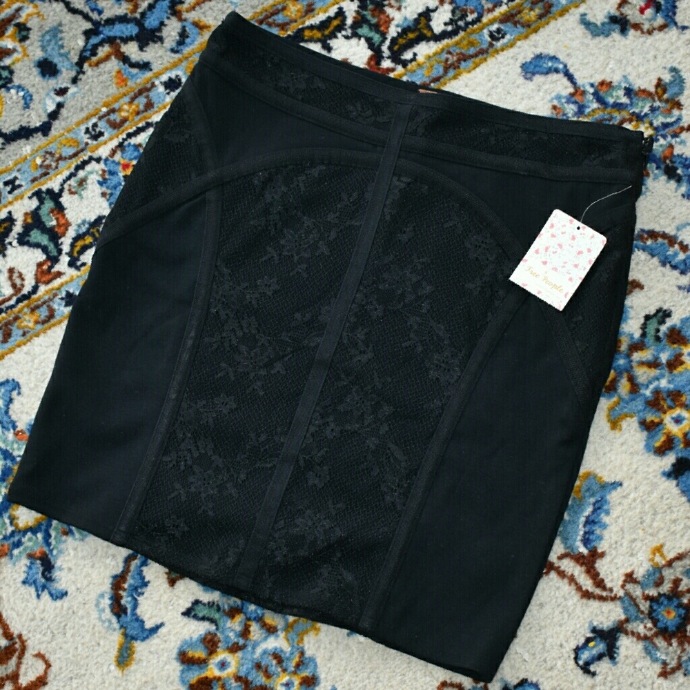 🍁SALE NWT Free People Lace Mini Skirt